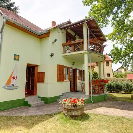 Apartment In Balatonmariafuerdo 19268 Balatonkeresztur