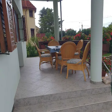In Balatonmariafuerdo 19268 *