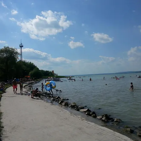 In Balatonmariafuerdo 19268 Apartment
