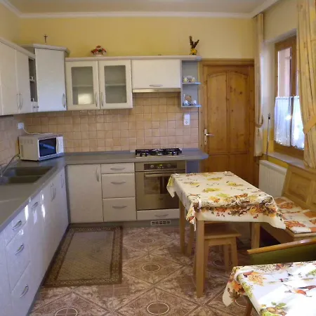 Apartment In Balatonmariafuerdo 19268 Balatonkeresztur