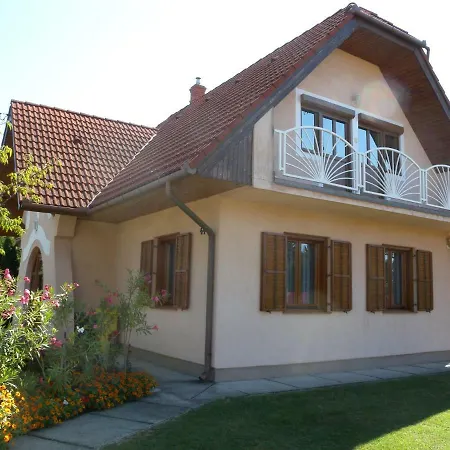 In 19268 * Balatonmáriafürdő